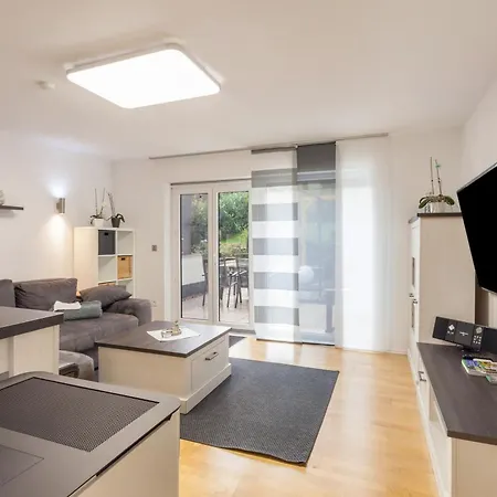 Zur Quelle 아파트 *