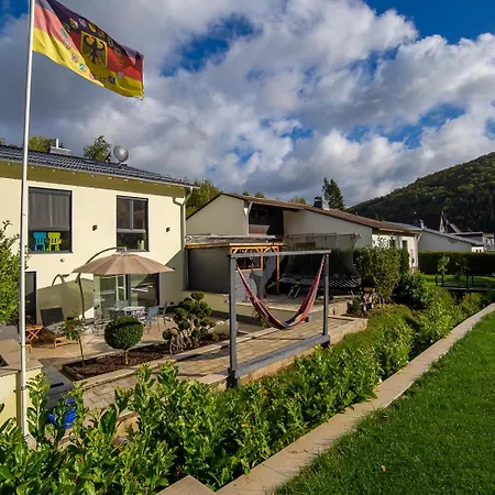 Zur Quelle 아파트